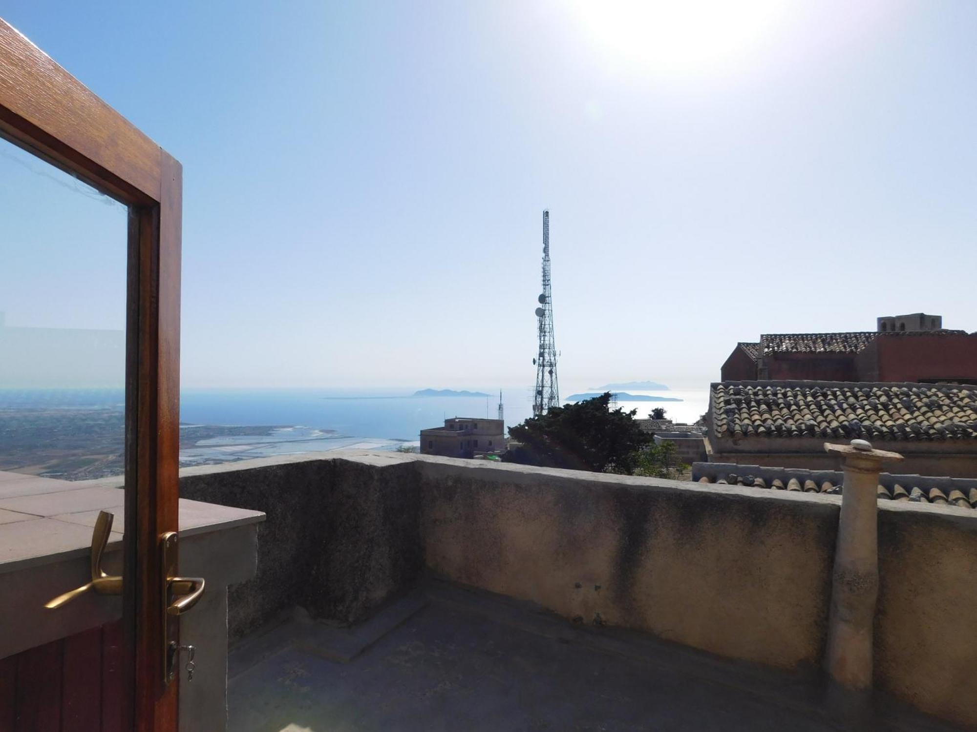 Appartamenti Liberty Erice Buitenkant foto