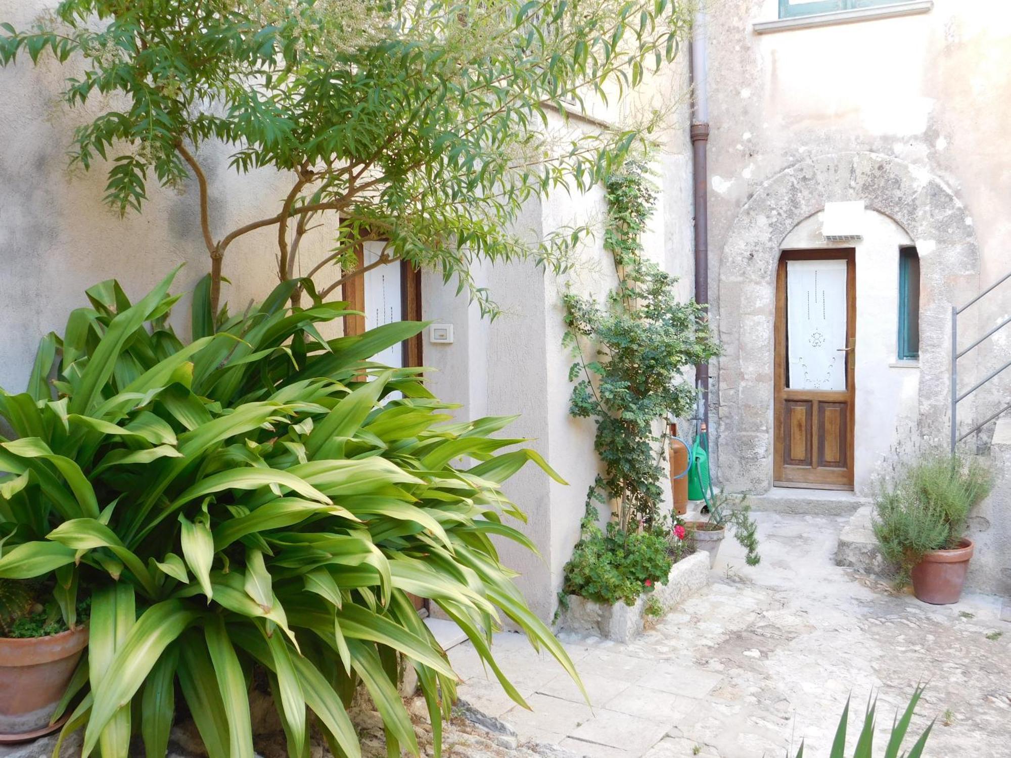 Appartamenti Liberty Erice Buitenkant foto