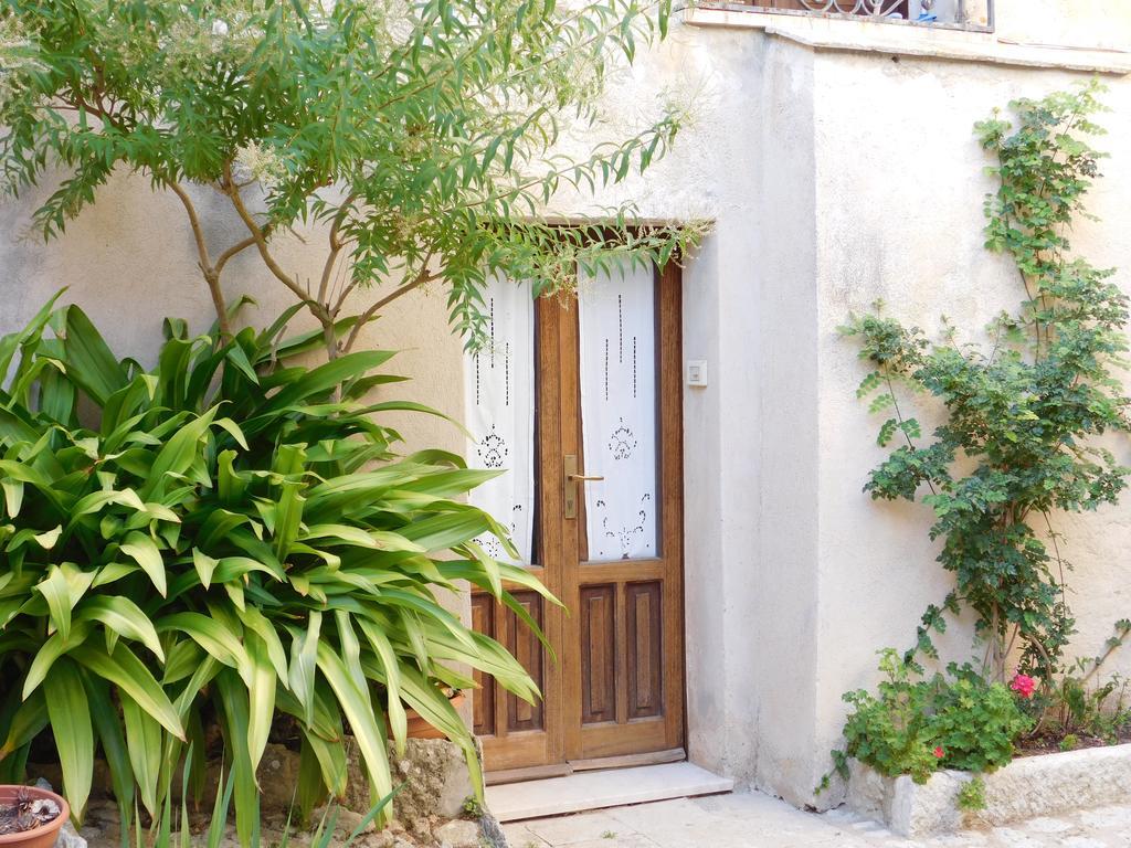 Appartamenti Liberty Erice Buitenkant foto