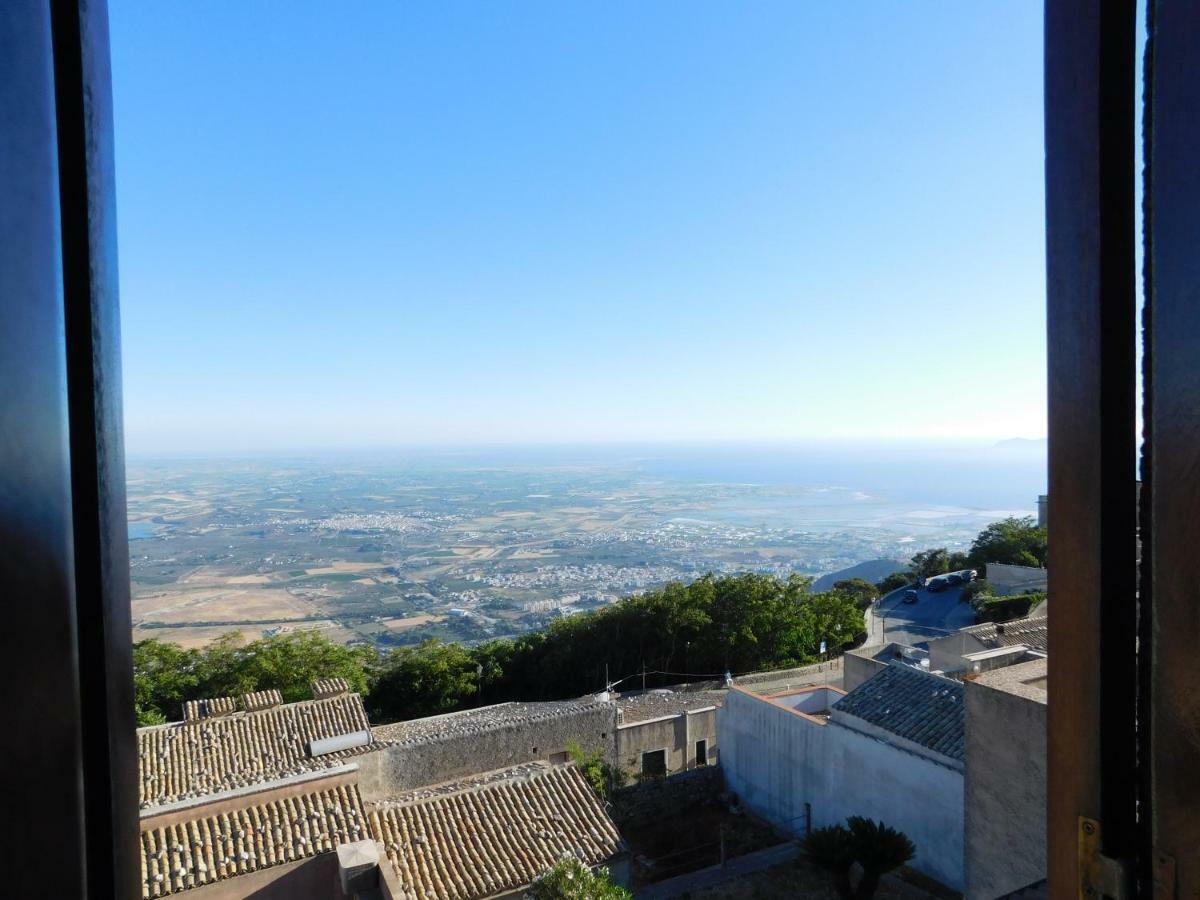 Appartamenti Liberty Erice Buitenkant foto